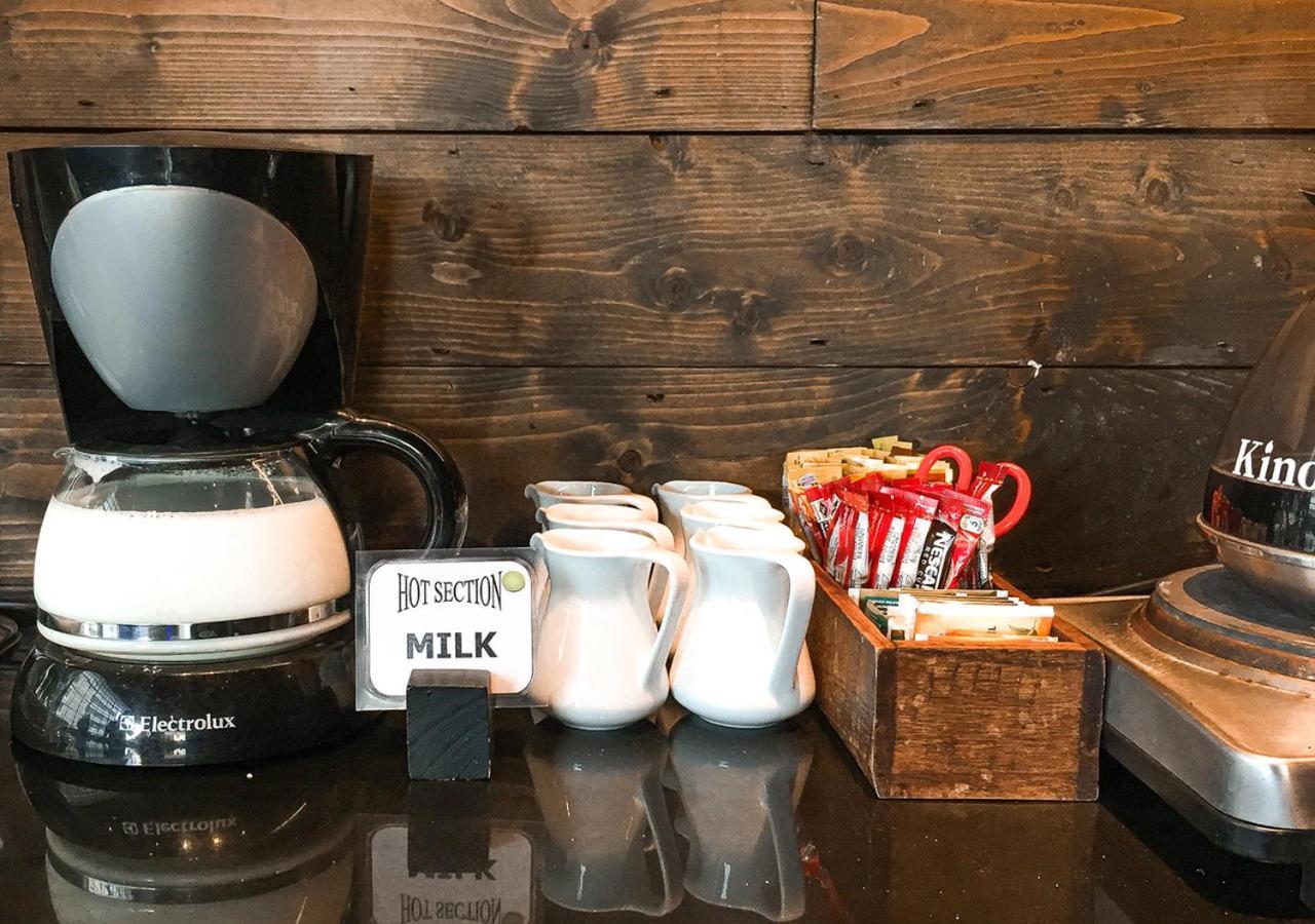 الشقق الفندقية أجنحة فرايزر سوكومفيت - بانكوك المظهر الخارجي الصورة A coffee station at a restaurant