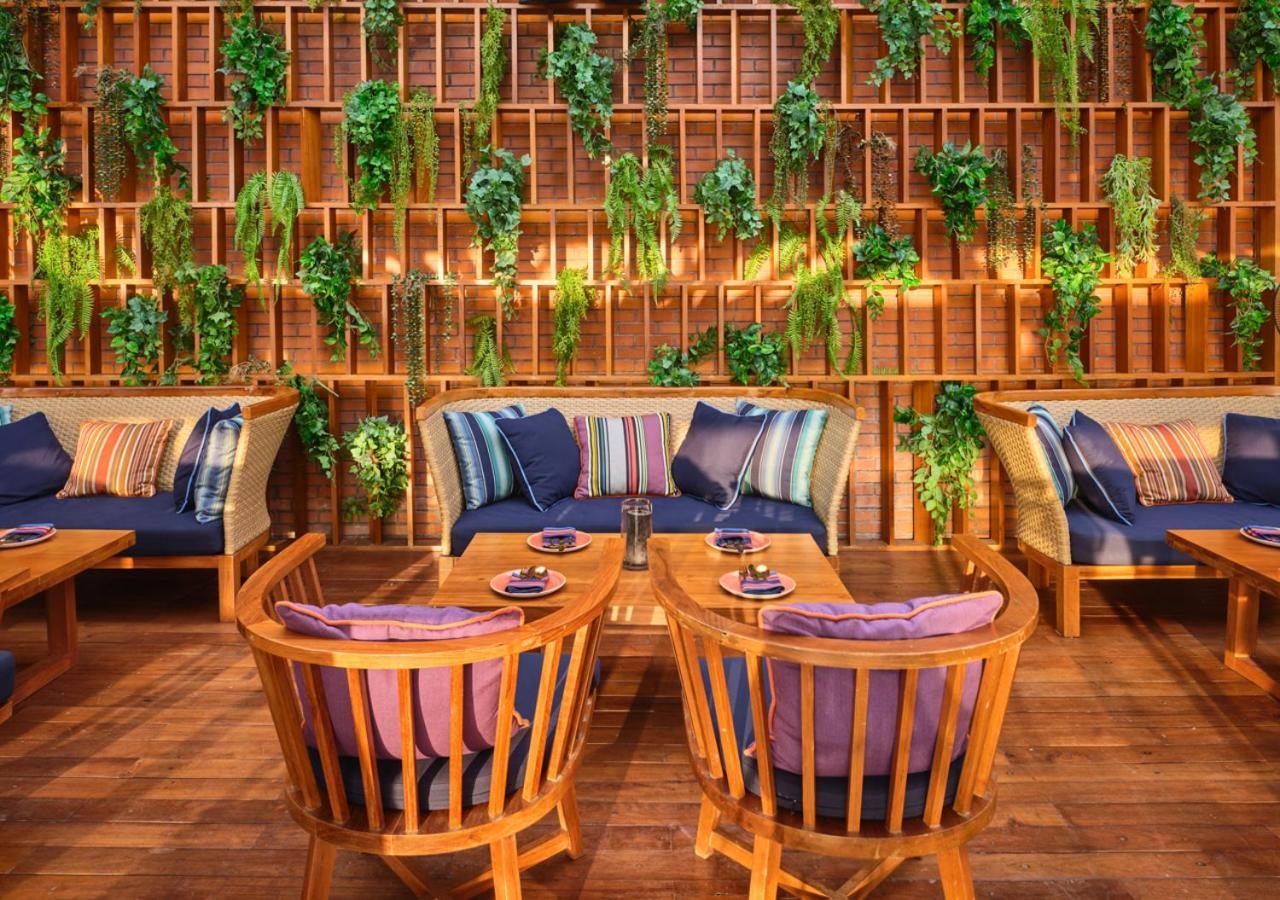 الشقق الفندقية أجنحة فرايزر سوكومفيت - بانكوك المظهر الخارجي الصورة The interior of the restaurant